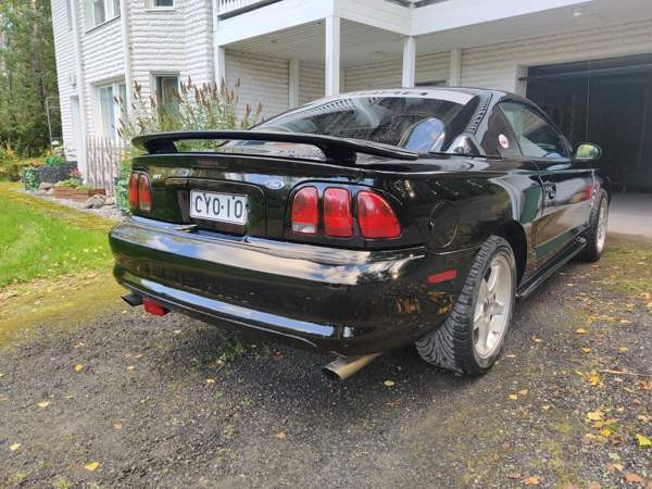Ford Mustang Lapinlahti - valokuva 4