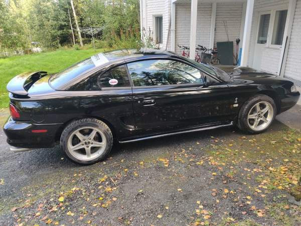 Ford Mustang Lapinlahti - valokuva 2