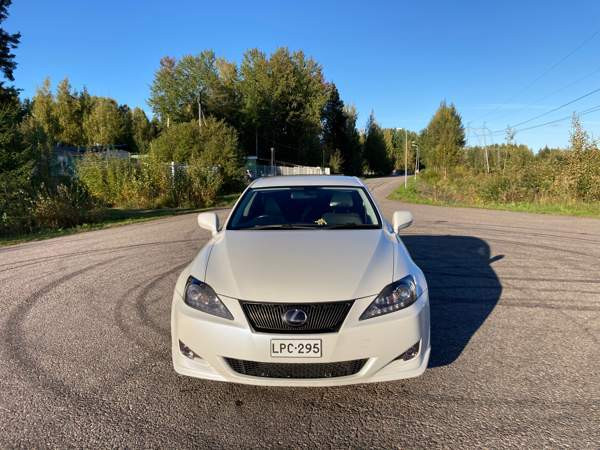Lexus IS Vihti – foto 3