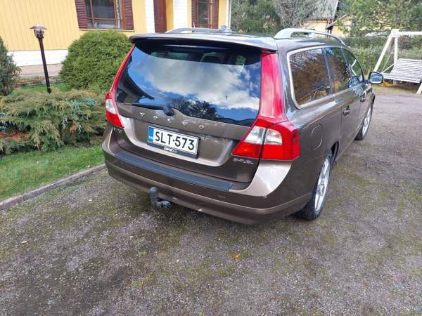 Volvo V70 Lieto - valokuva 2