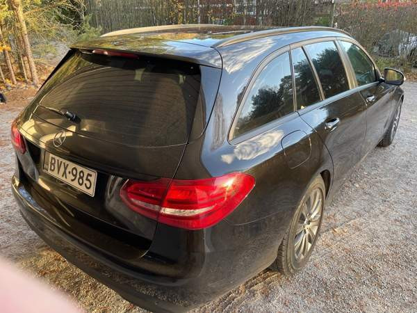 Mercedes-Benz C Sarov - valokuva 6