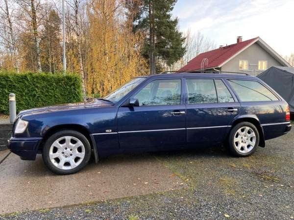 Mercedes-Benz E Валкеакоски - изображение 7