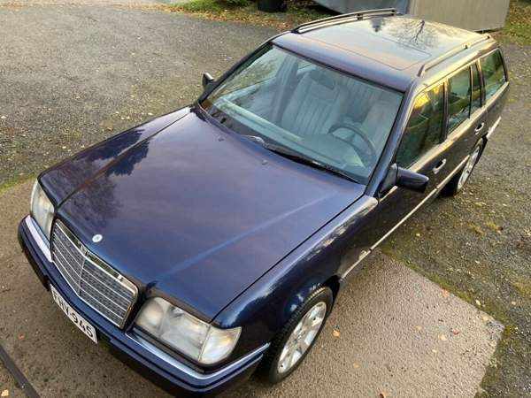 Mercedes-Benz E Валкеакоски - изображение 3