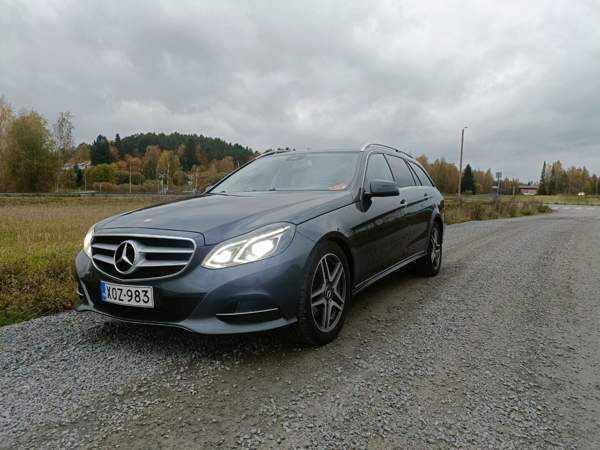 Mercedes-Benz E Orivesi - valokuva 1