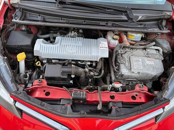 Toyota Yaris Вантаа - изображение 7