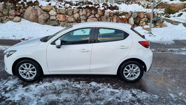 Mazda 2 Porvoo - valokuva 5