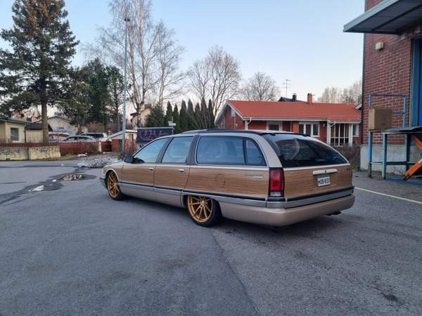 Buick Roadmaster Helsinki - valokuva 7