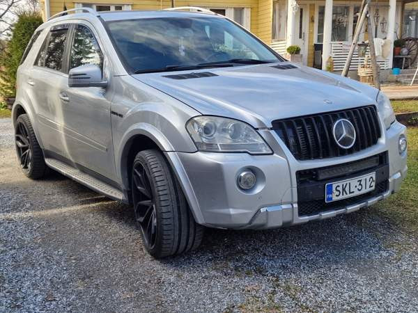 Mercedes-Benz ML Kerimäki - valokuva 4