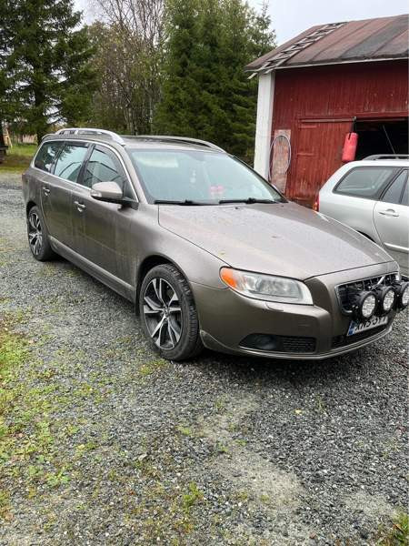 Volvo V70 Kuusamo – foto 1