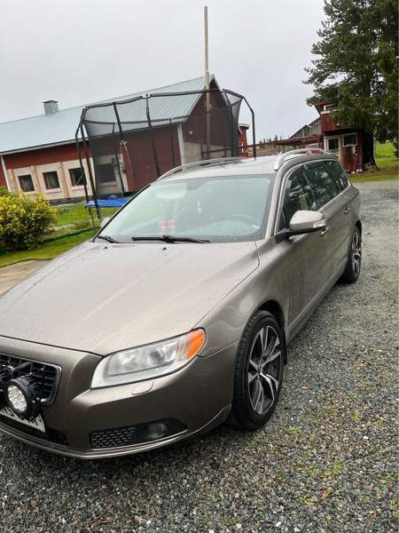 Volvo V70 Kuusamo – foto 3