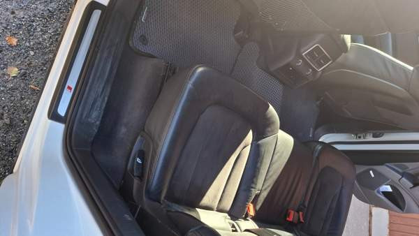 Audi Q7 Хабнарфьордюр - изображение 7