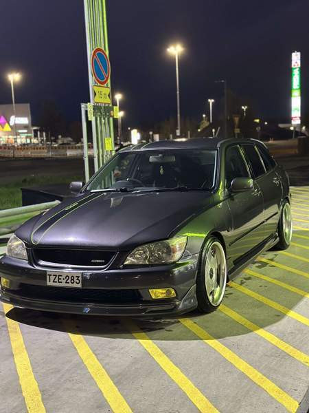 Toyota Altezza Kemin - valokuva 2