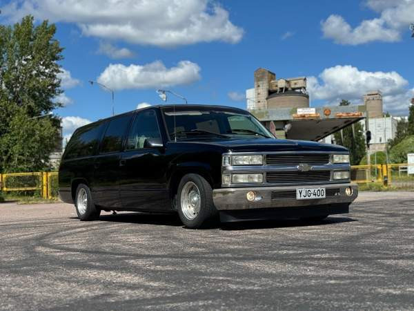 Chevrolet Suburban Lohja – foto 1