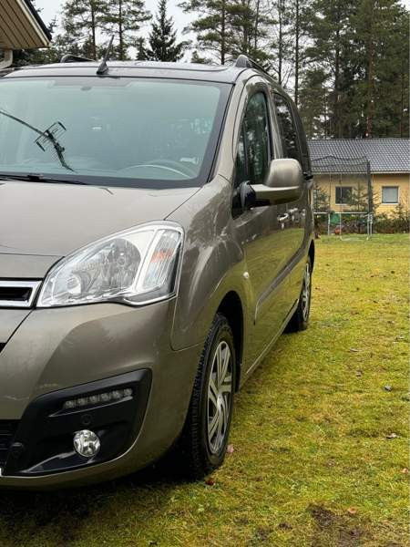 Citroen Berlingo Parkano - valokuva 2