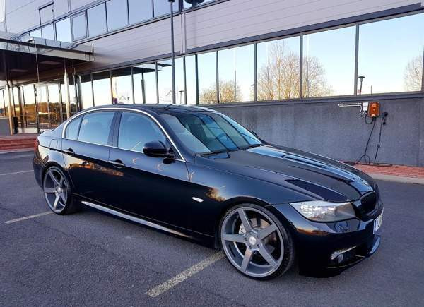 BMW 320 Turtkul - valokuva 3