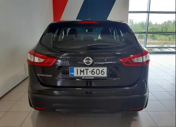 Nissan Qashqai Порвоо - изображение 8