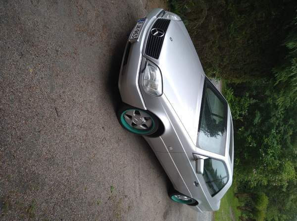 Mercedes-Benz 500 Muurame - valokuva 5