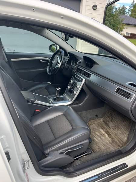 Volvo V70 Russia - valokuva 8