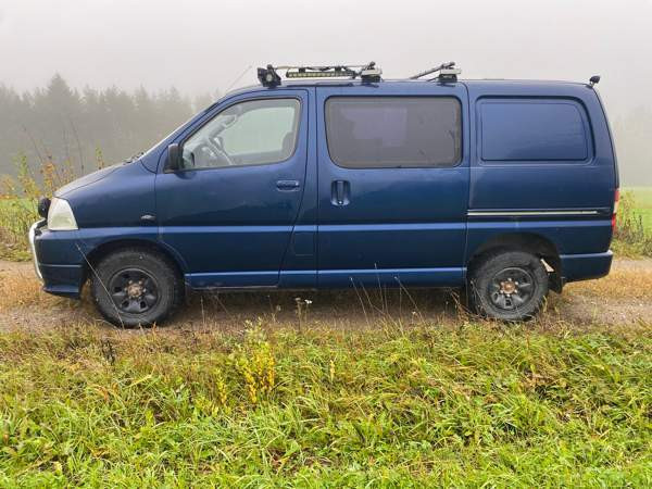 Toyota Hiace Kangasniemi - valokuva 3