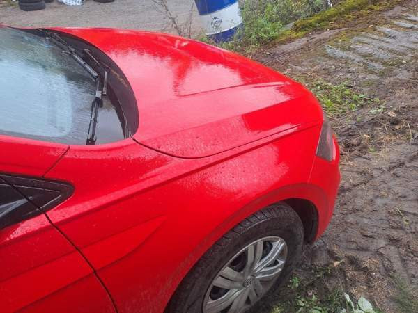 Volkswagen Polo Холлола - изображение 7