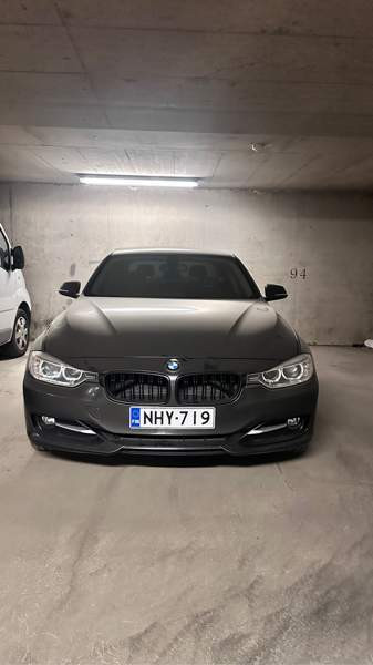 BMW 320 Turtkul - valokuva 1