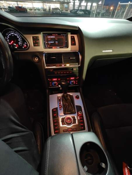 Audi Q7 Kouvola - valokuva 8