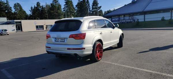 Audi Q7 Kouvola - valokuva 2