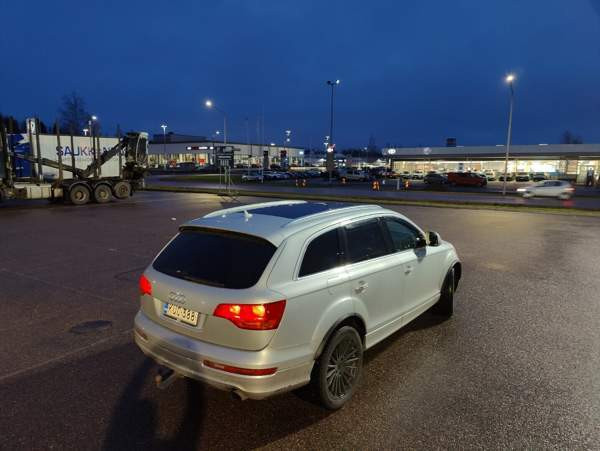 Audi Q7 Kouvola - valokuva 5