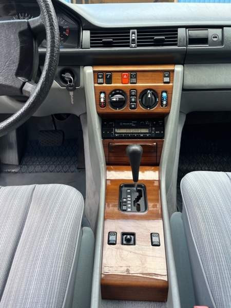 Mercedes-Benz E Тампере - изображение 5