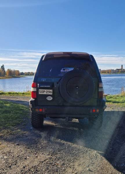 Toyota Land Cruiser Tornio - valokuva 5