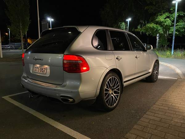 Porsche Cayenne Jyvaeskylae - valokuva 2