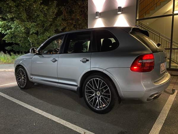 Porsche Cayenne Jyväskylä - valokuva 1