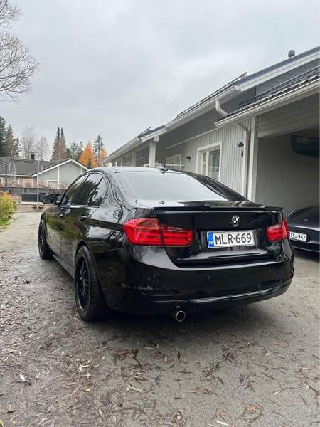 BMW 320 Lempäälä - valokuva 4