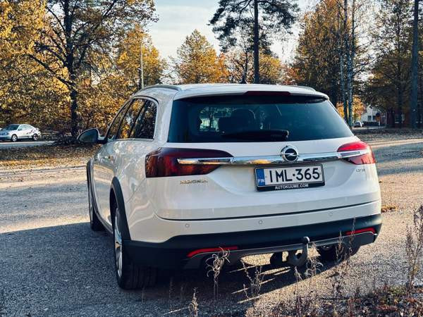 Opel Insignia Glebychevo - valokuva 4