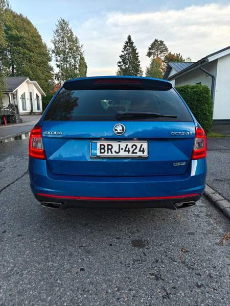 Skoda Octavia Espoo - valokuva 4