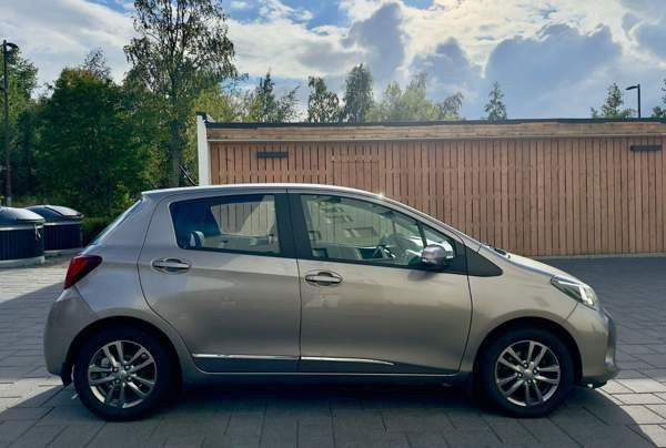 Toyota Yaris Jyvaeskylae - photo 2