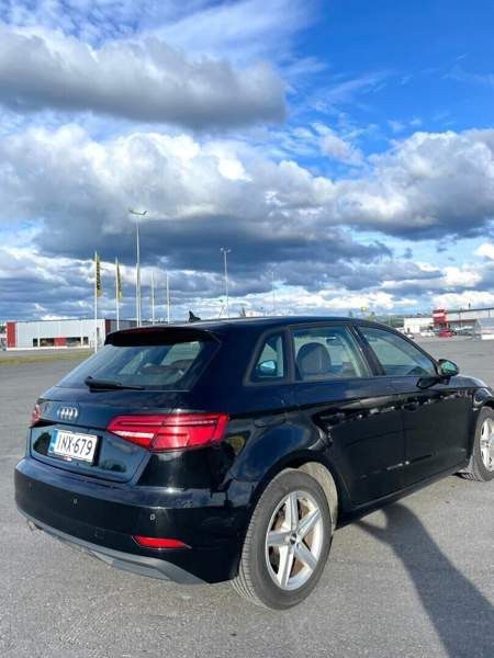 Audi A3 Лемпяаля - изображение 5