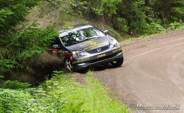 Honda Civic Isokyrö - valokuva 1