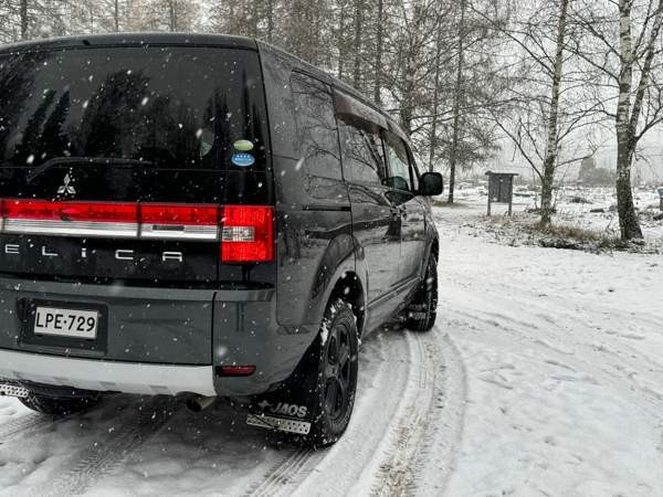 Mitsubishi Delica Kerava - valokuva 5