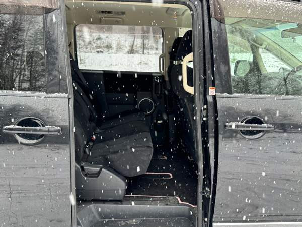 Mitsubishi Delica Kerava - valokuva 7