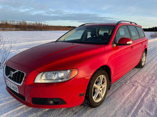 Volvo V70 Korsholm - photo 1