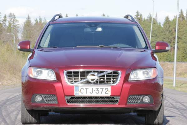 Volvo V70 Maentsaelae - photo 5