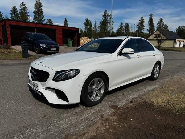 Mercedes-Benz E Pihtipudas - valokuva 3