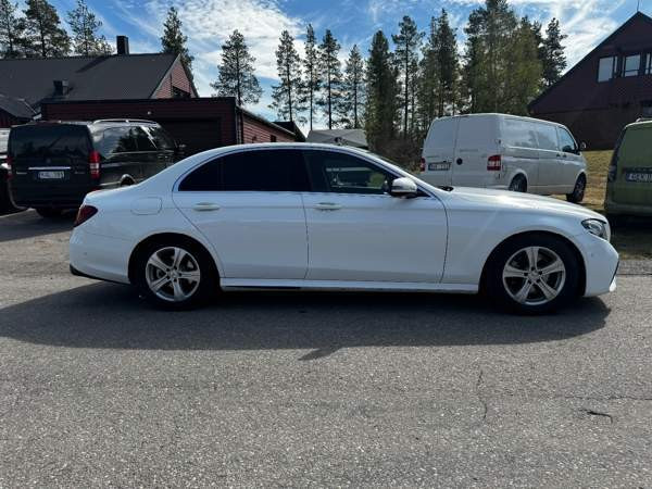 Mercedes-Benz E Pihtipudas - valokuva 5