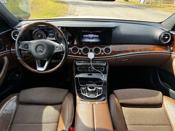 Mercedes-Benz E Pihtipudas - valokuva 8