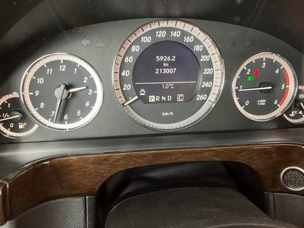 Mercedes-Benz E Oulainen - valokuva 6