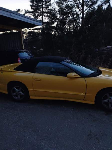 Pontiac Firebird Maaninka - valokuva 1