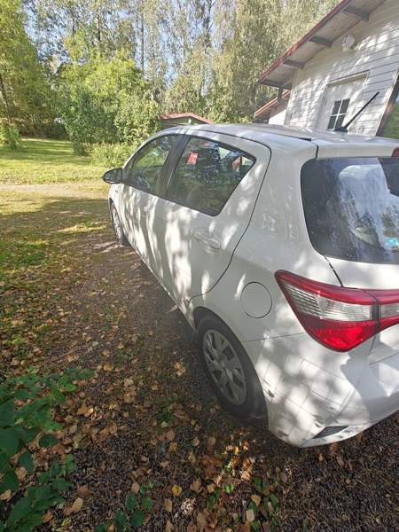 Toyota Yaris Саров - изображение 7