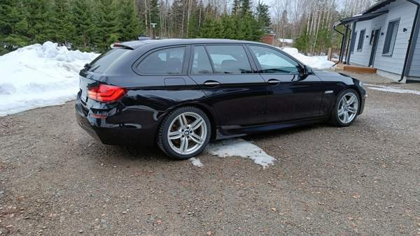 BMW 530 Luga - valokuva 2