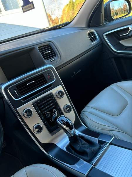 Volvo V60 Ulvila - valokuva 7